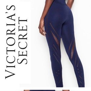 SALE 3 for 1-Victoria’s Secret leggings all 3 for 20.
